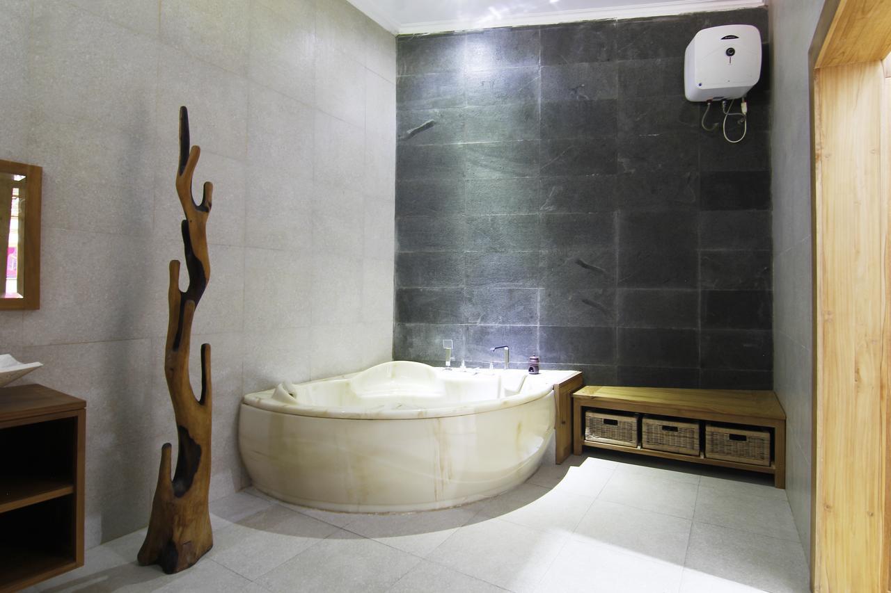 Joglo Mandapa Boutique Hotel Jarakan Екстериор снимка